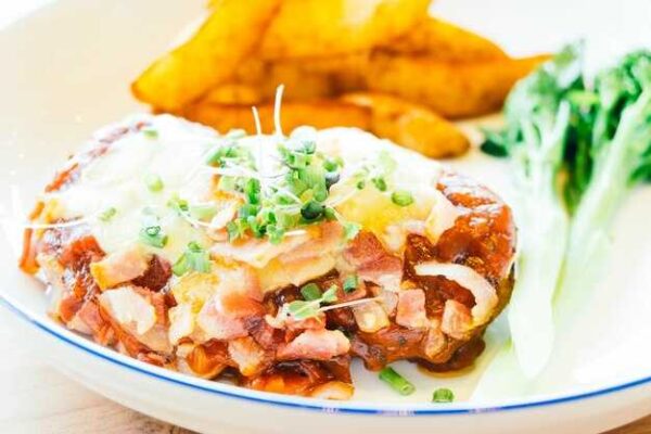 Рецепт мяса по-французски с фото и пошаговыми инструкциями приготовления
