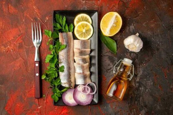 Как правильно посолить скумбрию в домашних условиях вкусно и просто